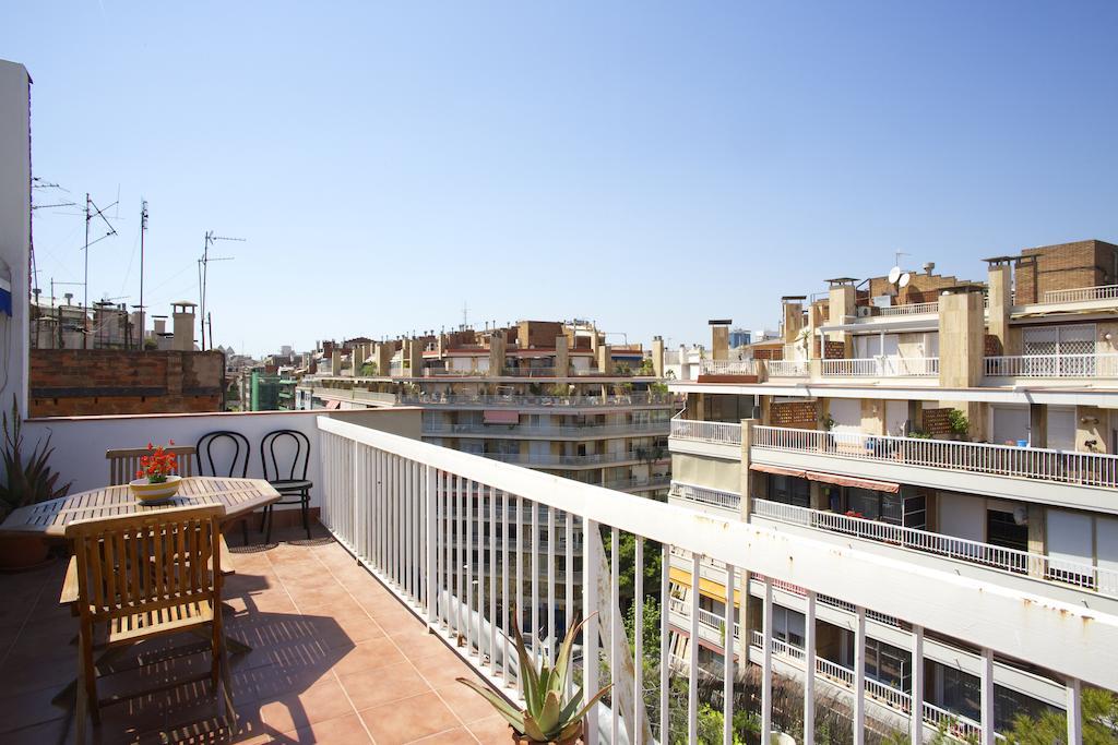 Attic Bcn Central Terrace Барселона Номер фото